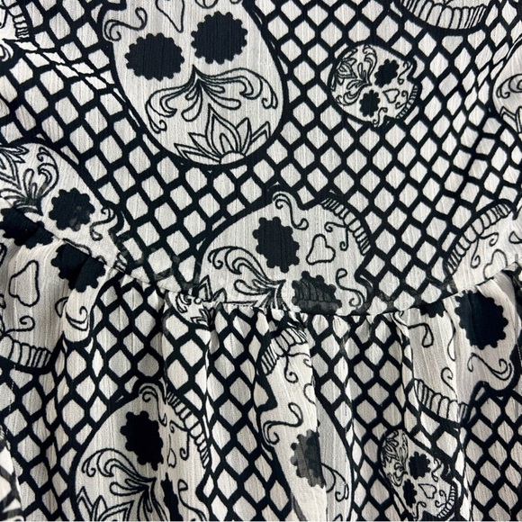 Tripp Corset Sugar Skull High Loe with liner - Picture 3 of 5